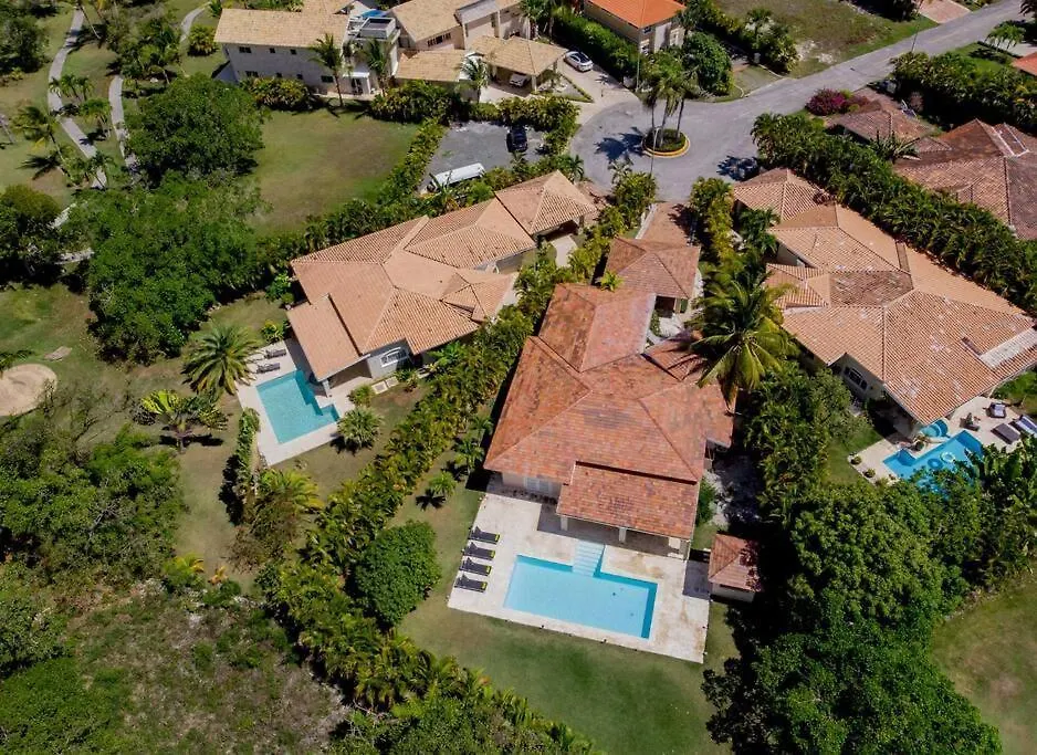 Villa Rosada Cocotal Golf View Brand New Furniture!! 푼타 카나